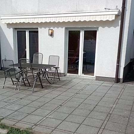 Julia'S Monteur Oase - Premium Apartment Exklusiv Fuer Solo-Reisende 에네페탈 외부 사진