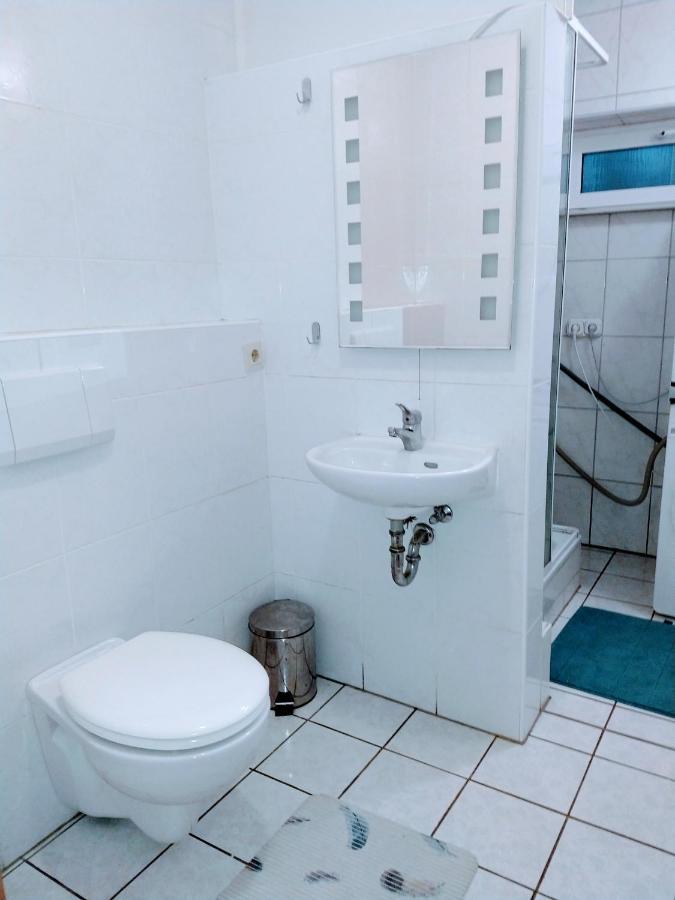 Julia'S Monteur Oase - Premium Apartment Exklusiv Fuer Solo-Reisende 에네페탈 외부 사진